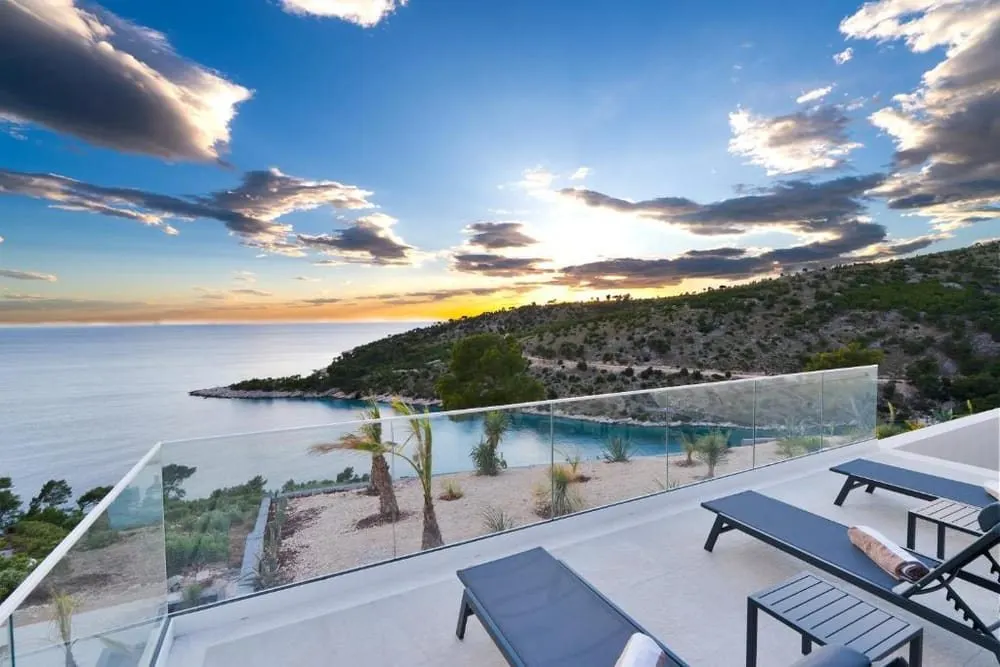 Milna, Brač – Villa am Meer, 32.000 m², 6 Schlafzimmer