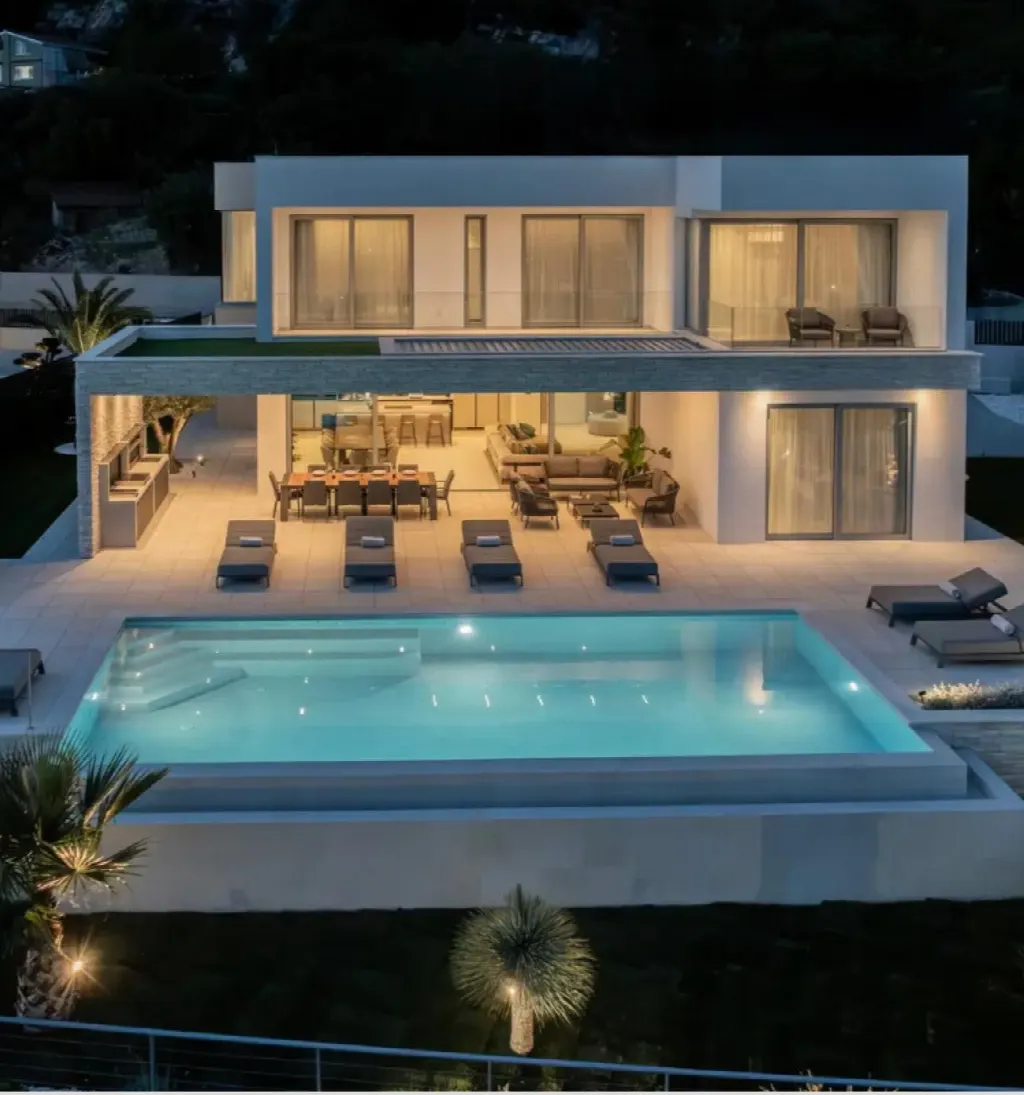 Kaštel Stari, Split – Infinity-Pool-Villa mit Meerblick, 5 Schlafzimmer