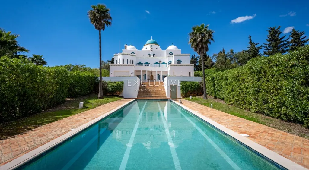 Lagoa, Algarve – Villa mit 20-m-Pool, Spa und 5 Schlafzimmern