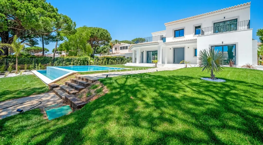 Loulé, Algarve – Villa zwischen Golfplätzen, 4 Schlafzimmer