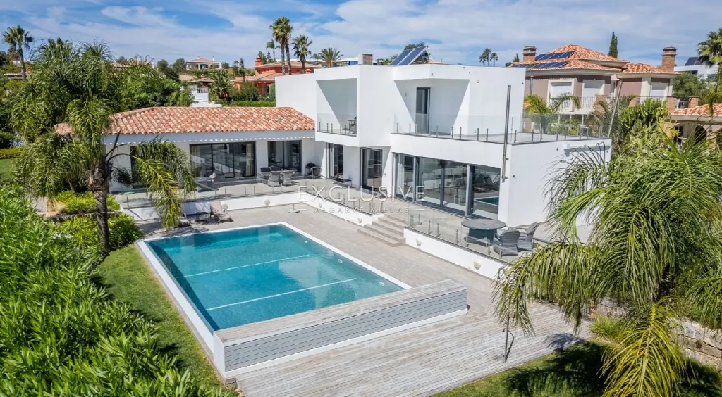 Lagos, Algarve – Villa nahe Porto de Mós, Pool, 4 Schlafzimmer
