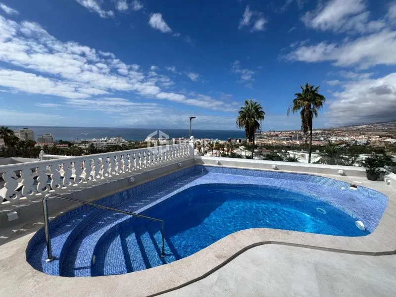 Adeje, Teneriffa – Villa mit Meerblick, 4 Schlafzimmer