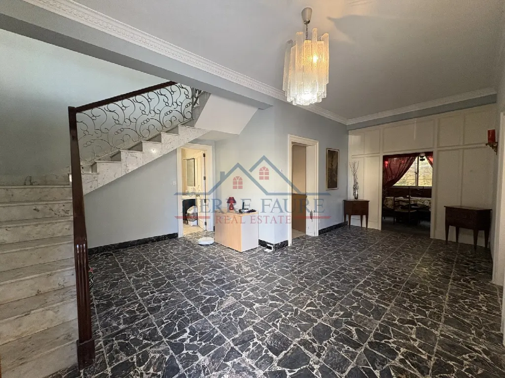 Swieqi, Malta – Weitläufige Villa, 4 Schlafzimmer, Umbaupotenzial