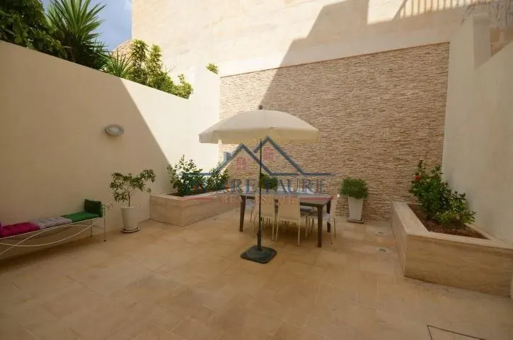 Gzira, Malta – Townhouse mit Einliegerwohnung, 3 Doppelschlafzimmer