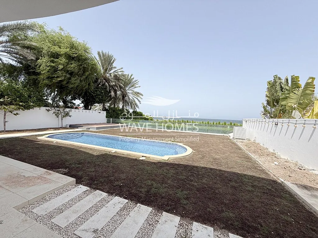 Al Mouj, Muscat – Strandvilla am Meer mit Pool, 5 Schlafzimmer