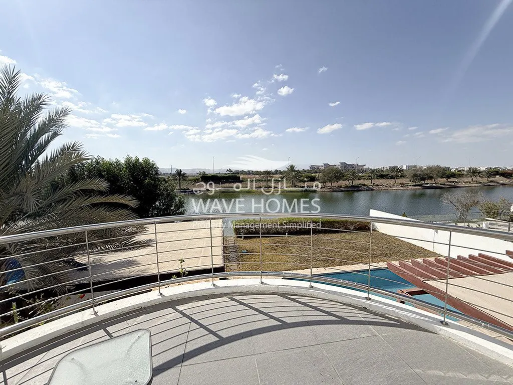 Al Mouj, Muscat – Villa am See mit Pool, 4 Schlafzimmer