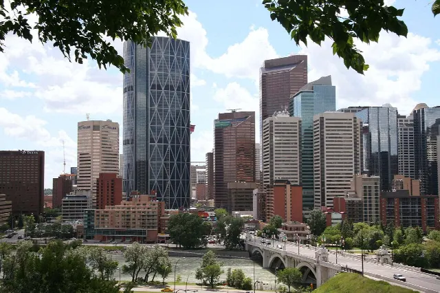 Luxusmakler Calgary (Kanada): Eigentumswohnung, Haus und Kapitalanlage