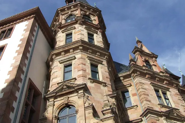 Immobilienanwalt Wiesbaden: Top 9 Kanzleien für Immobilienrecht (Haus, Wohnung & Co.)