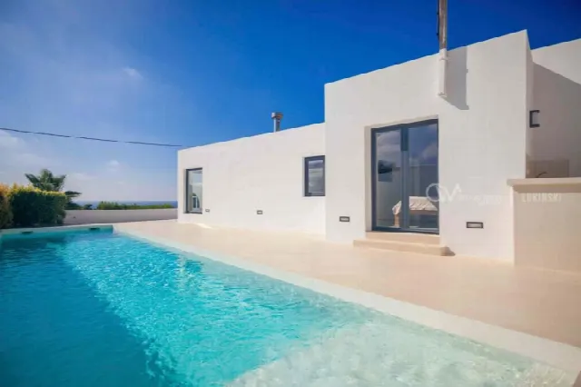 Moderne Villa in Cala Codolar