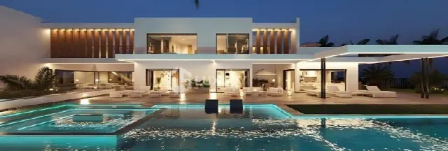 Villa mit 25-m-Pool und 4 Schlafzimmern