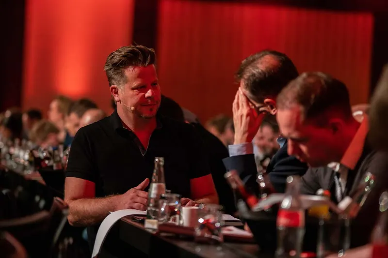 Alex Fischer Masterclass: Coachings für Immobilien, Karriere, Steuern – was Sie wissen müssen!