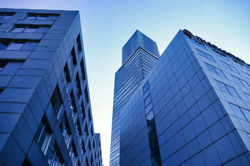 Hochhäuser in Deutschland: Neue Bauprojekte! Frankfurt Four, Elbtower, Millenium Tower & Co.