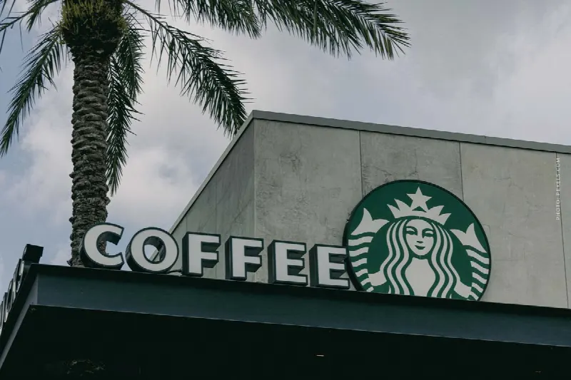 5 Immobilien Standort Tipps für Cafés: Skalieren wie Starbucks