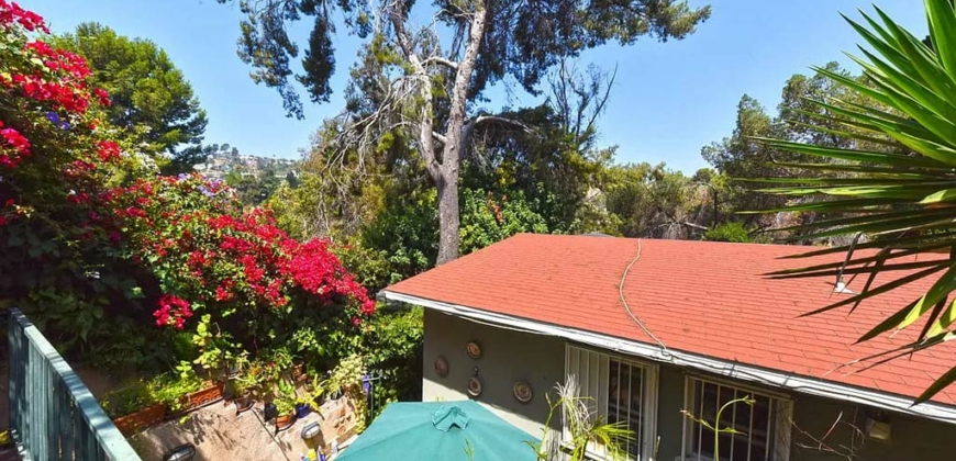 Los Angeles, CA 90068 – 2145 Fairfield Ave
