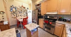 Los Angeles, CA 90068 – 2145 Fairfield Ave