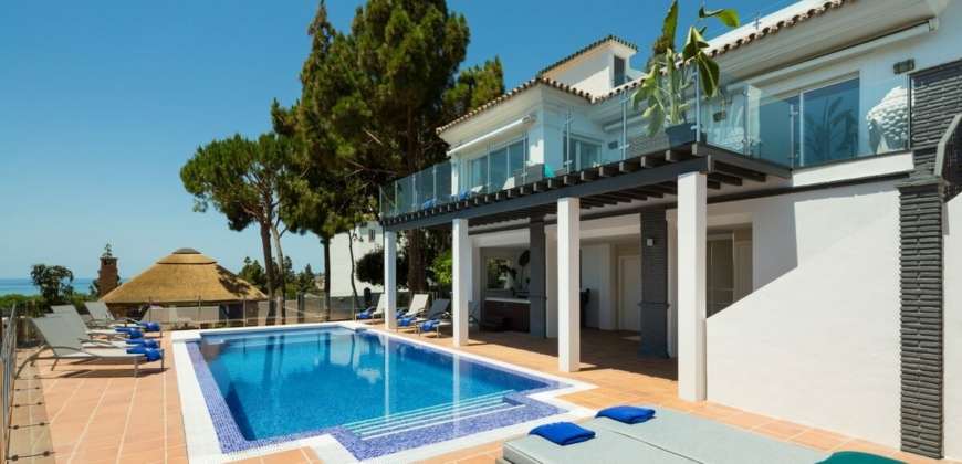 Marbella, Spanien – Villa mit exklusiven Panoramablick in La Cala de Mijas