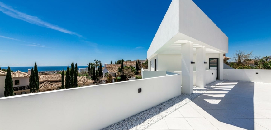 Marbella, Spanien – Extravagante Villa mit Wasserfall