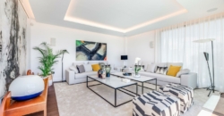 Marbella, Spanien – Extravagante Villa mit Wasserfall