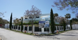 Marbella, Spanien – Extravagante Villa mit Wasserfall