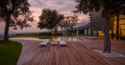Marbella, Spanien – Luxusvilla mit Infinity-Pool in Benalmádena