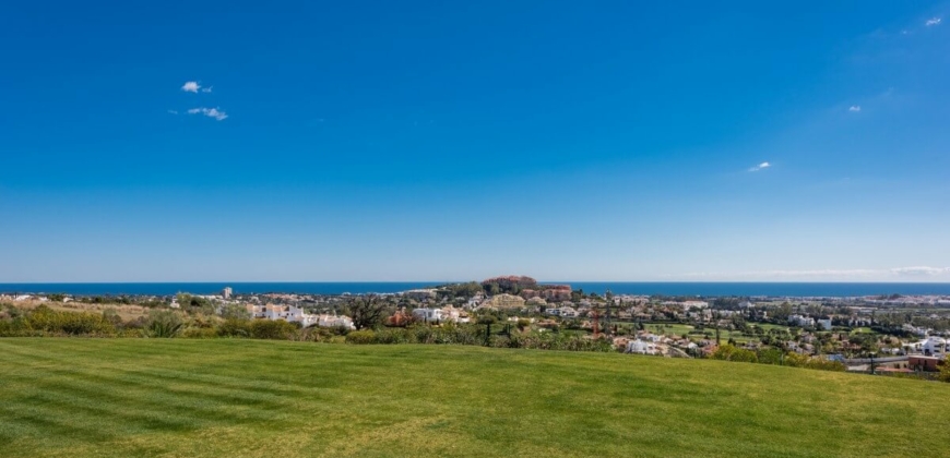 Marbella, Spanien – Anwesen mit Tennisplatz, King Size Swimming Pool & Co.