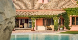 Marbella, Spanien – Anwesen mit Tennisplatz, King Size Swimming Pool & Co.