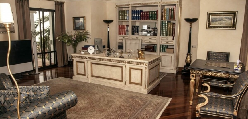 Marbella, Spanien – Eindrucksvolle Villa mit Pool in Sierra Blanca