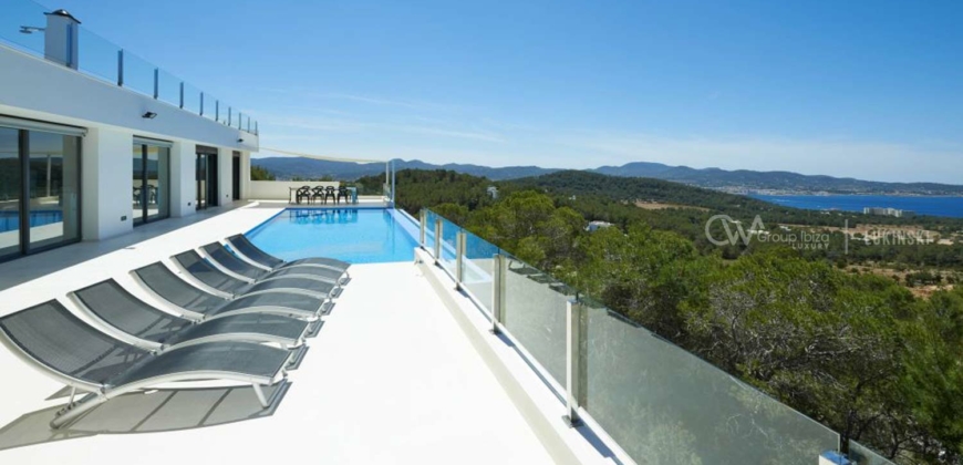 Ibiza, Spanien – Villa mit Pool und atemberaubenden Ausblick in Cala Salada