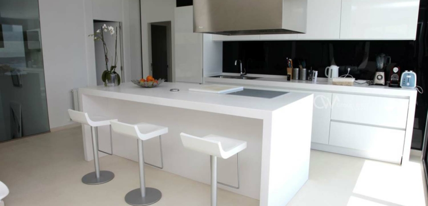 Ibiza, Spanien – Villa mit Pool und atemberaubenden Ausblick in Cala Salada
