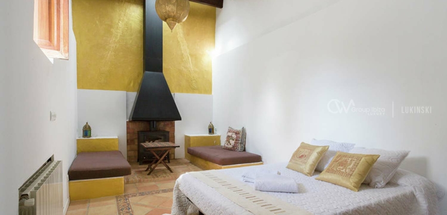 Ibiza, Spanien – Villa mit mediterranen Garten in San Rafael