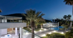 Ibiza, Spanien – Luxusvilla mit privatem Tennisplatz in Cala Jondal