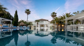 Ibiza, Spanien – Luxusvilla mit privatem Tennisplatz in Cala Jondal – € 7.200.000