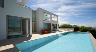Ibiza, Spanien – Atemberaubende Villa mit einzigartigem Meerblick in Can Rimbau – € 4.850.000