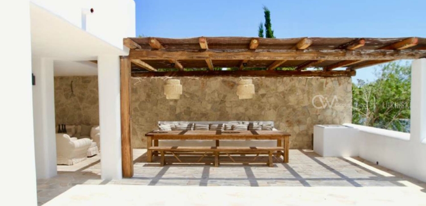 Ibiza, Spanien – Neu renovierte Villa in San Jose