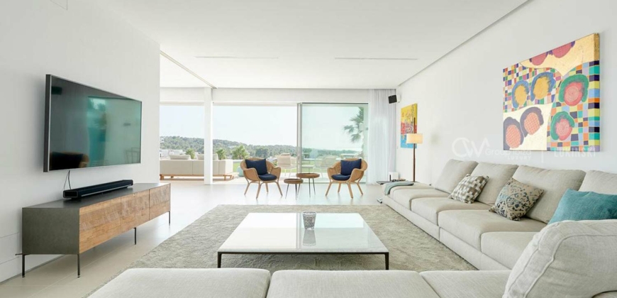 Ibiza, Spanien – Hochmoderne und luxuriöse Villa in San Josep