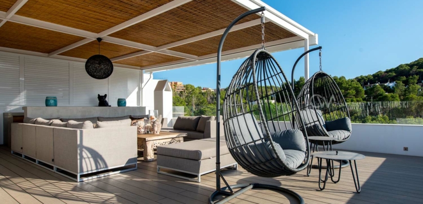 Ibiza, Spanien – Familienfreundliche Villa mit Gästehaus