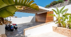 Ibiza, Spanien – Familienfreundliche Villa mit Gästehaus