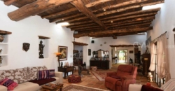 Ibiza, Spanien – Authentische Villa im Herzen der Insel in Santa Gertrudis