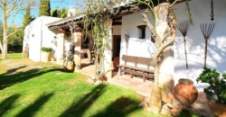 Ibiza, Spanien – Authentische Villa im Herzen der Insel in Santa Gertrudis