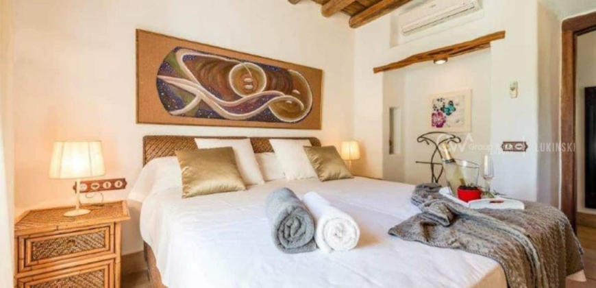 Ibiza, Spanien –  Wunderschöne Finca im herzen von San Rafael – € 4.600.000
