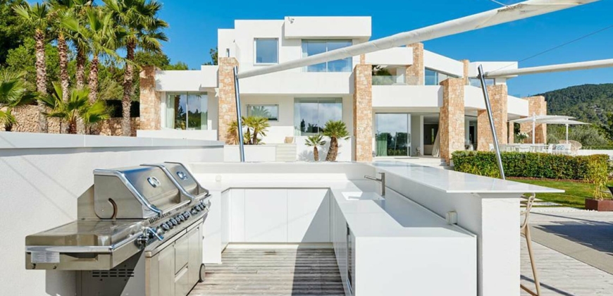 Ibiza, Spanien – Die Beste Meeresaussicht in der Stadt