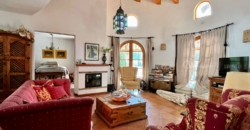 Ibiza, Spanien – Schöne Villa in Strandnähe mit großem Pool in Cala llonga