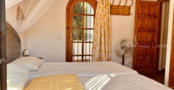 Ibiza, Spanien – Schöne Villa in Strandnähe mit großem Pool in Cala llonga