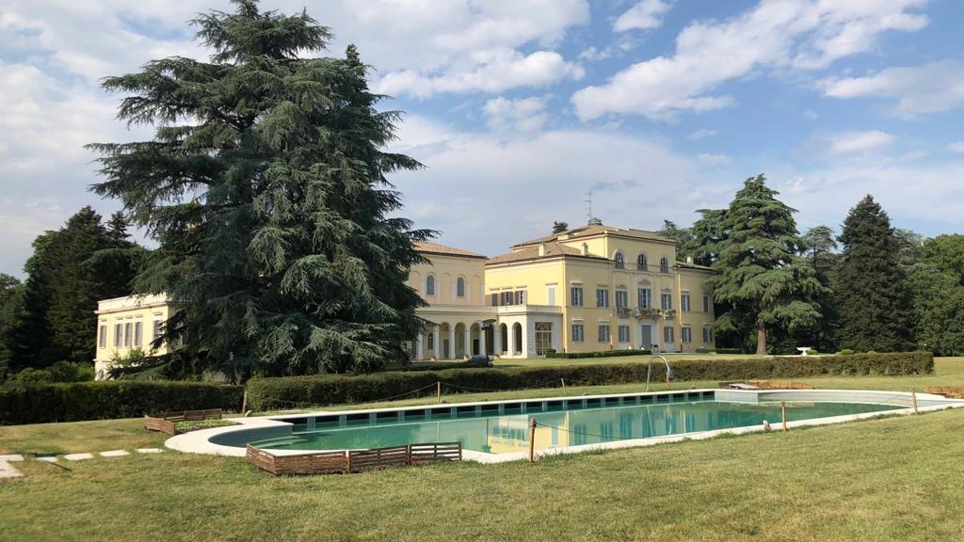 Italien, Parma – Villa Ferlaro 1.937.504 SqFt.