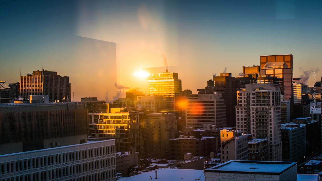 montreal-canada-kanada-immobilie-real-estate-property-sunset-sonnenuntergang-penthouse-eigentumswohnung-condo-blick-innenstadt-view-downtown