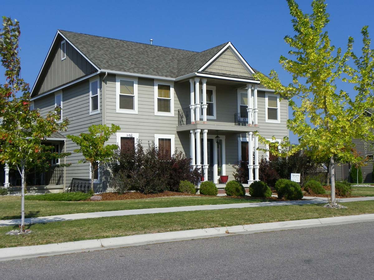 villa-immobilie-haus-kaufen-verkaufen-grundsteuck-familie-einfamilienhaus